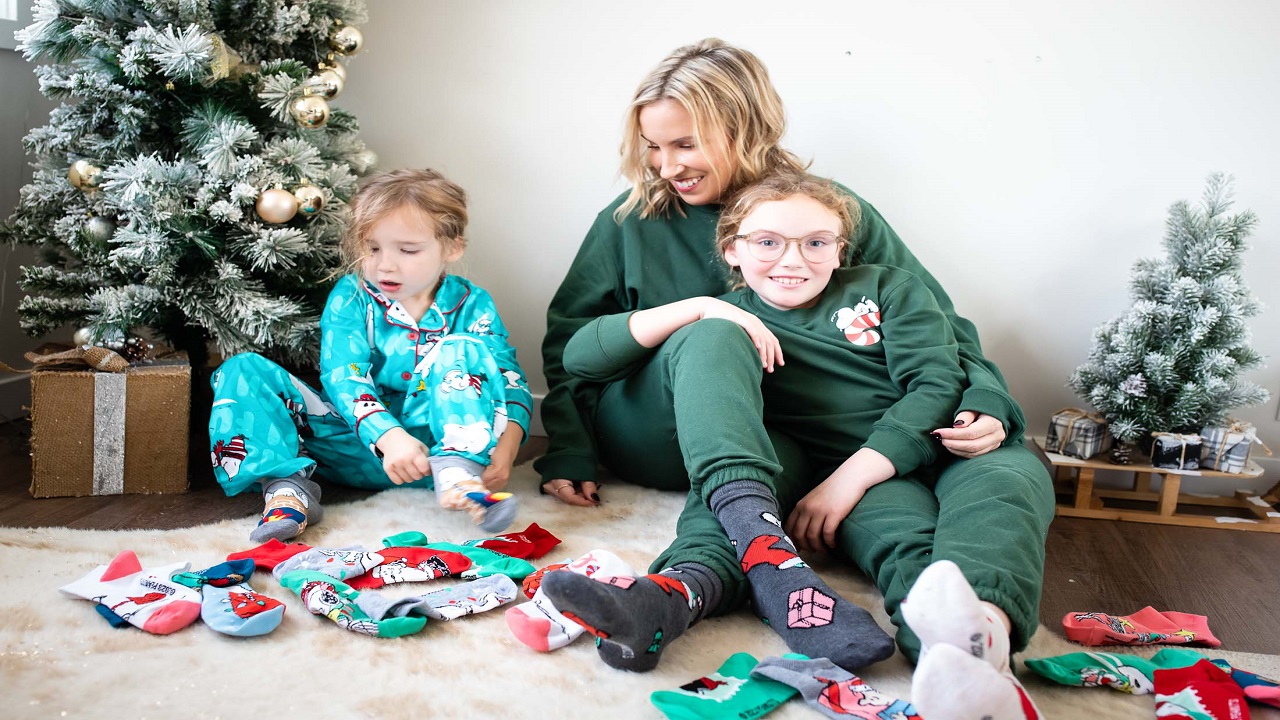 The Role of Clothing Manufacturers in Providing Wholesale Bulk Pajamas for Startups